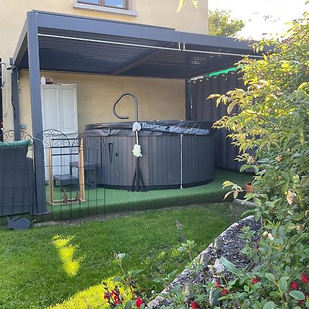 La Maison D'Ivona La Tour-de-Salvagny Eksteriør billede